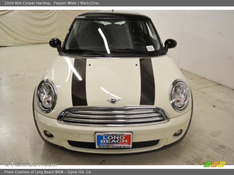 Pepper White / Black/Grey 2009 Mini Cooper Hardtop