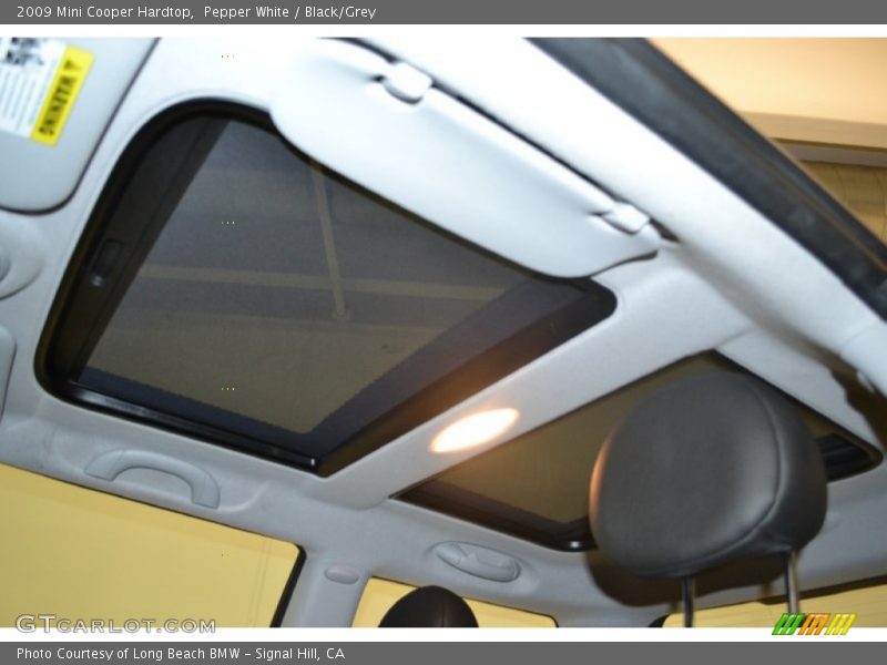 Pepper White / Black/Grey 2009 Mini Cooper Hardtop