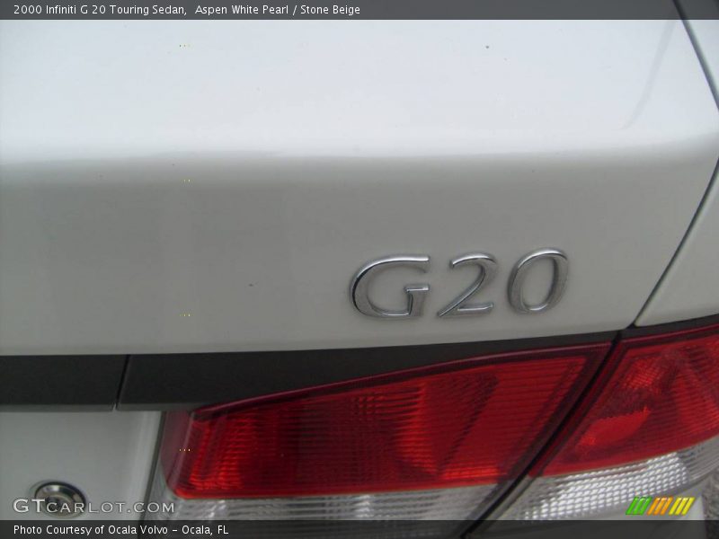 Aspen White Pearl / Stone Beige 2000 Infiniti G 20 Touring Sedan