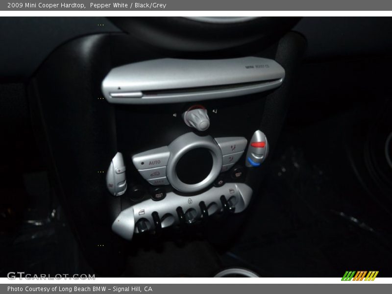 Pepper White / Black/Grey 2009 Mini Cooper Hardtop