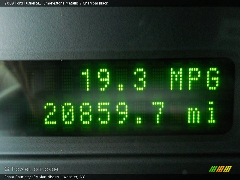 Smokestone Metallic / Charcoal Black 2009 Ford Fusion SE