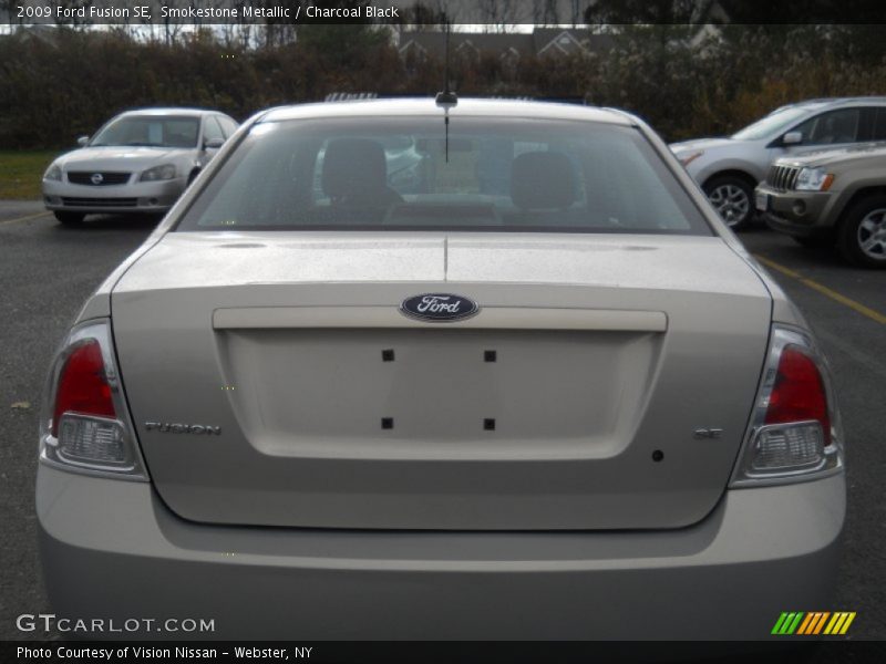 Smokestone Metallic / Charcoal Black 2009 Ford Fusion SE