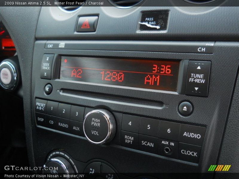 Winter Frost Pearl / Charcoal 2009 Nissan Altima 2.5 SL
