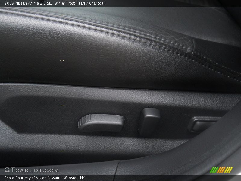 Winter Frost Pearl / Charcoal 2009 Nissan Altima 2.5 SL