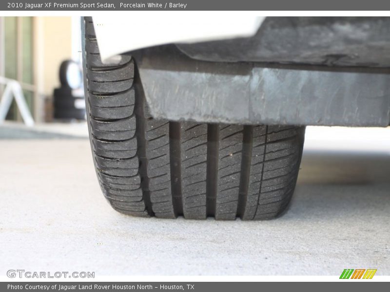 Porcelain White / Barley 2010 Jaguar XF Premium Sport Sedan
