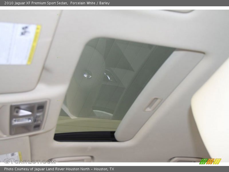 Porcelain White / Barley 2010 Jaguar XF Premium Sport Sedan