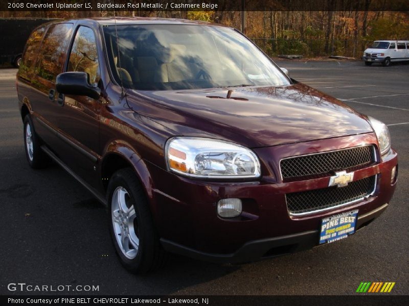Bordeaux Red Metallic / Cashmere Beige 2008 Chevrolet Uplander LS