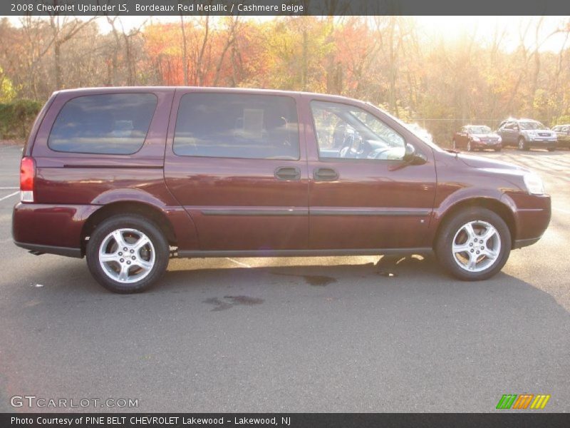 Bordeaux Red Metallic / Cashmere Beige 2008 Chevrolet Uplander LS