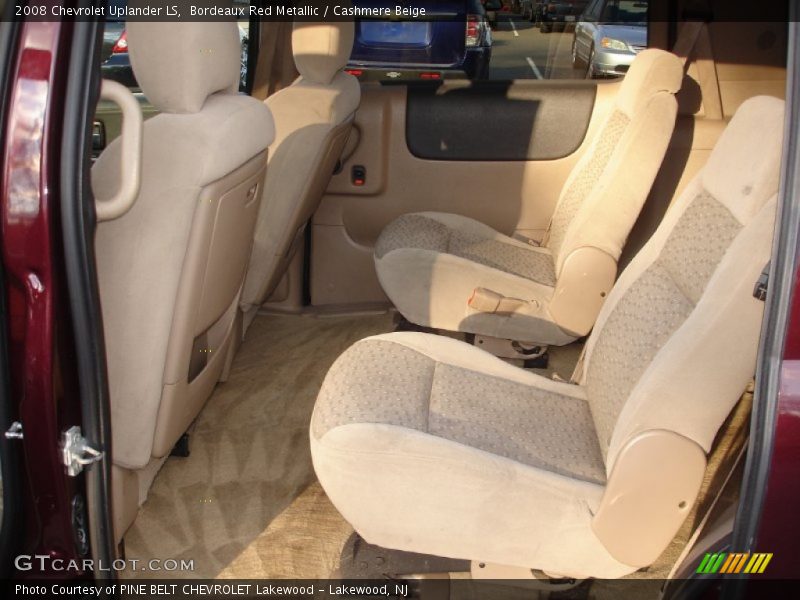 Bordeaux Red Metallic / Cashmere Beige 2008 Chevrolet Uplander LS