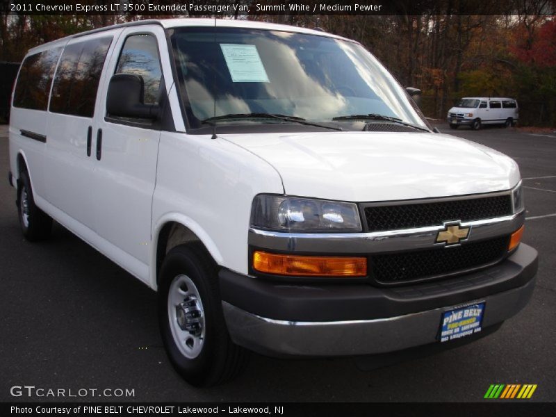 Summit White / Medium Pewter 2011 Chevrolet Express LT 3500 Extended Passenger Van