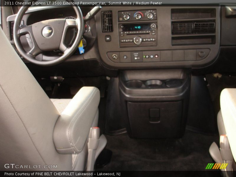 Summit White / Medium Pewter 2011 Chevrolet Express LT 3500 Extended Passenger Van