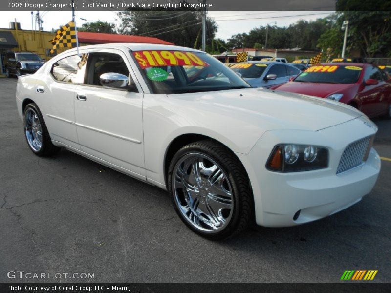 Cool Vanilla / Dark Slate Gray/Light Graystone 2006 Dodge Charger SE