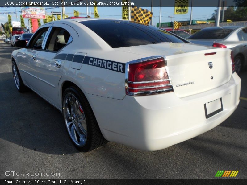 Cool Vanilla / Dark Slate Gray/Light Graystone 2006 Dodge Charger SE