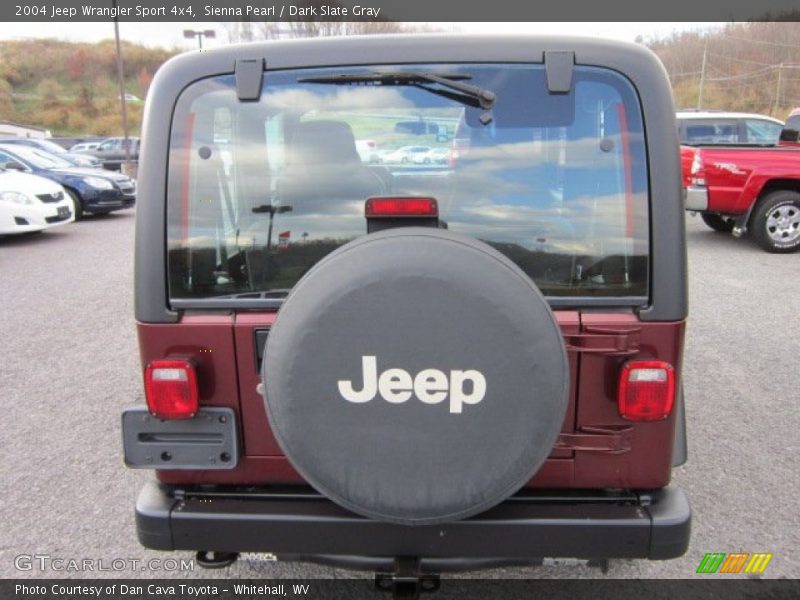 Sienna Pearl / Dark Slate Gray 2004 Jeep Wrangler Sport 4x4