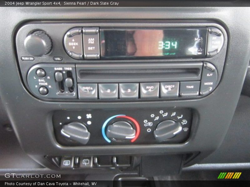 Sienna Pearl / Dark Slate Gray 2004 Jeep Wrangler Sport 4x4