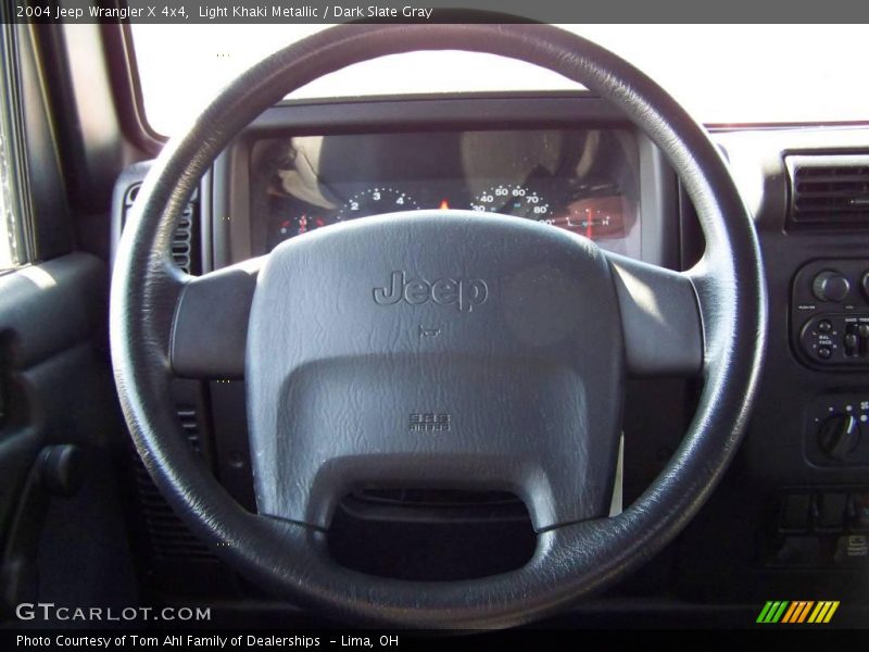 Light Khaki Metallic / Dark Slate Gray 2004 Jeep Wrangler X 4x4