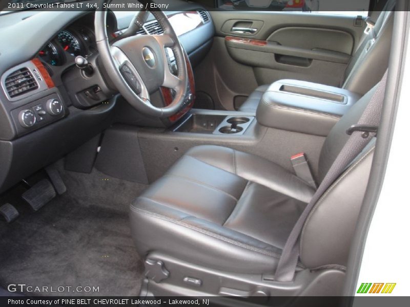 Summit White / Ebony 2011 Chevrolet Tahoe LT 4x4