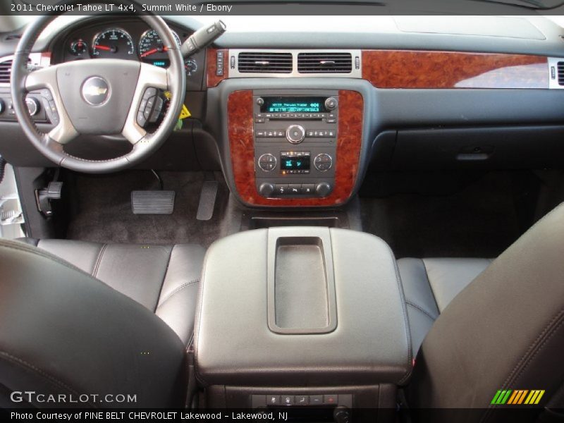 Summit White / Ebony 2011 Chevrolet Tahoe LT 4x4