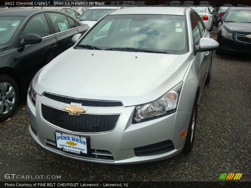 Silver Ice Metallic / Jet Black 2012 Chevrolet Cruze LT