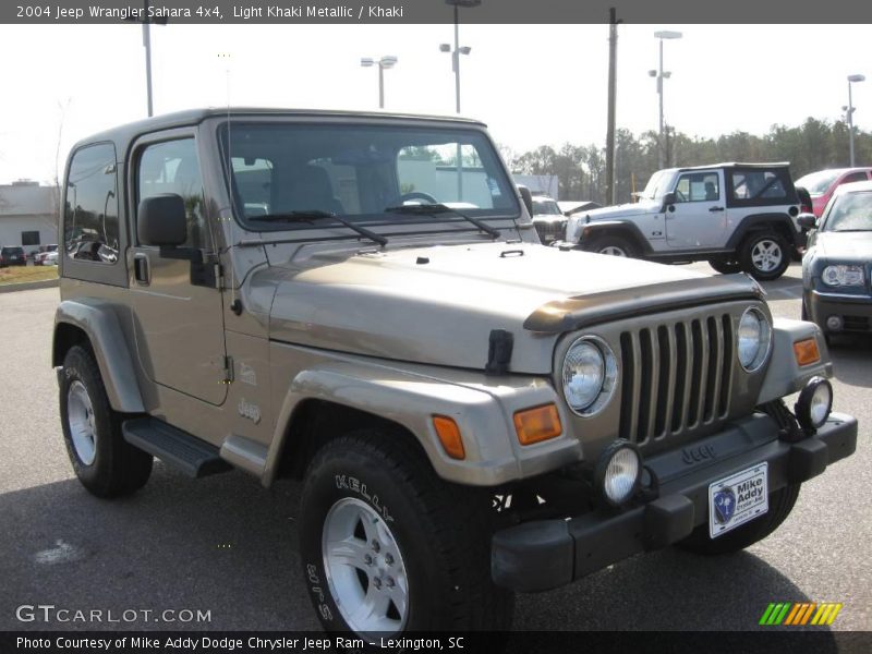 Light Khaki Metallic / Khaki 2004 Jeep Wrangler Sahara 4x4
