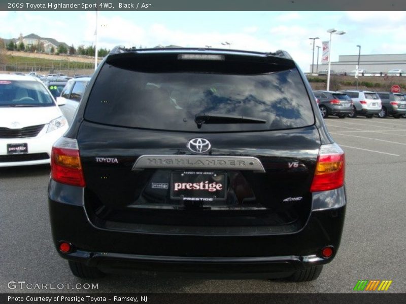 Black / Ash 2009 Toyota Highlander Sport 4WD