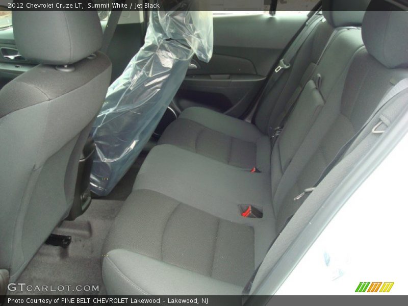 Summit White / Jet Black 2012 Chevrolet Cruze LT