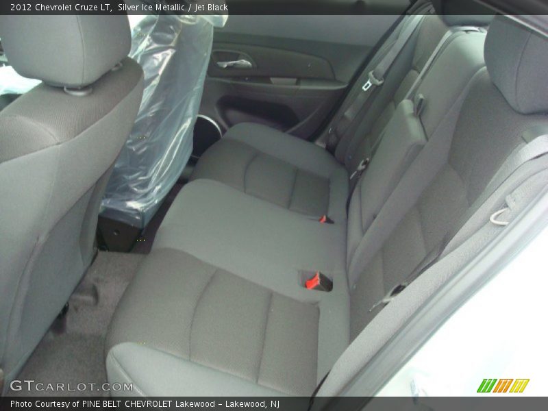 Silver Ice Metallic / Jet Black 2012 Chevrolet Cruze LT