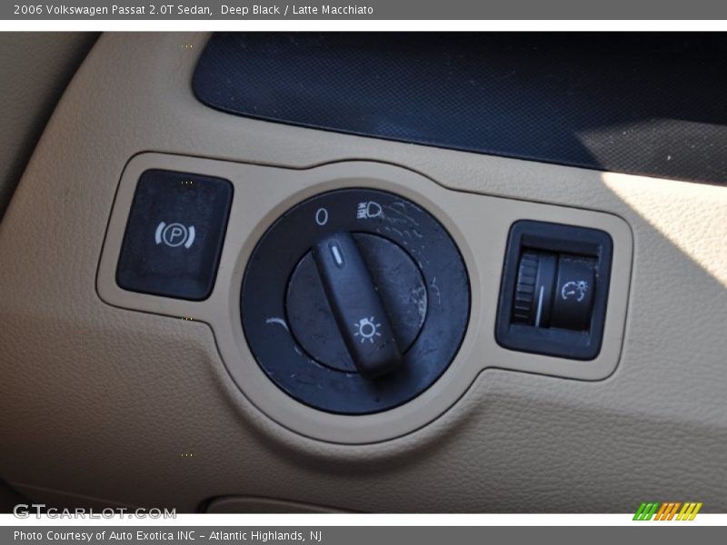 Deep Black / Latte Macchiato 2006 Volkswagen Passat 2.0T Sedan