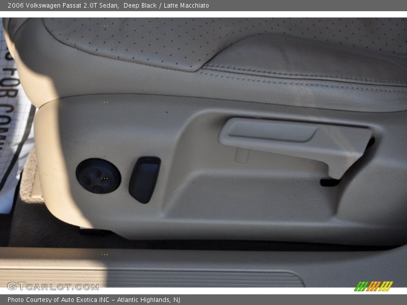 Deep Black / Latte Macchiato 2006 Volkswagen Passat 2.0T Sedan
