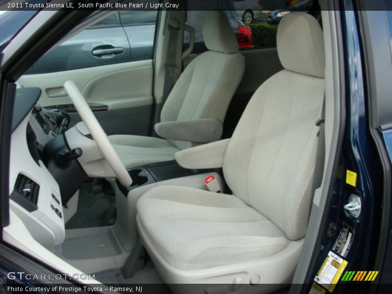 South Pacific Blue Pearl / Light Gray 2011 Toyota Sienna LE