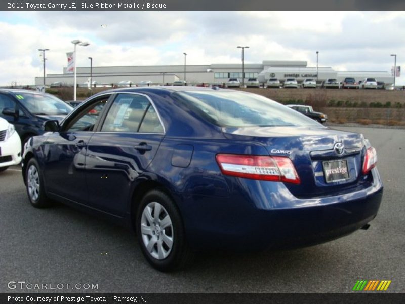 Blue Ribbon Metallic / Bisque 2011 Toyota Camry LE