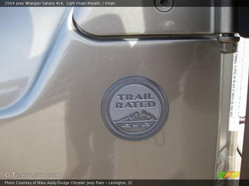 Light Khaki Metallic / Khaki 2004 Jeep Wrangler Sahara 4x4