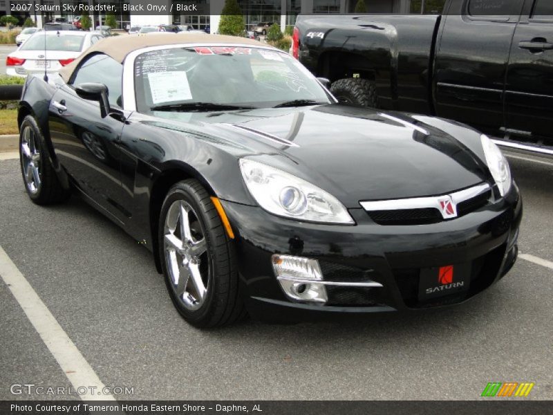 Black Onyx / Black 2007 Saturn Sky Roadster