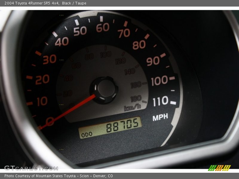 Black / Taupe 2004 Toyota 4Runner SR5 4x4