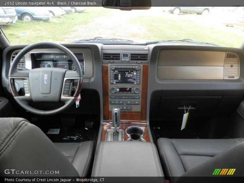 Black / Charcoal Black 2012 Lincoln Navigator 4x4