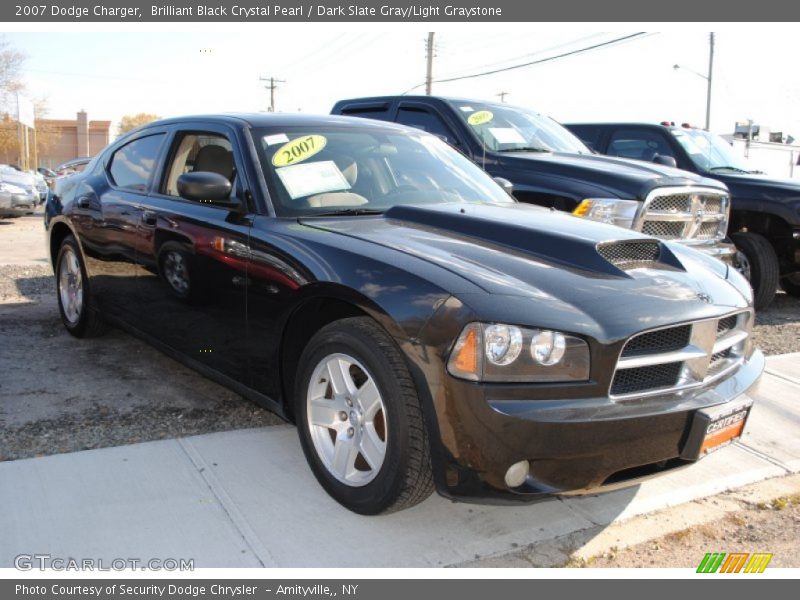 Brilliant Black Crystal Pearl / Dark Slate Gray/Light Graystone 2007 Dodge Charger