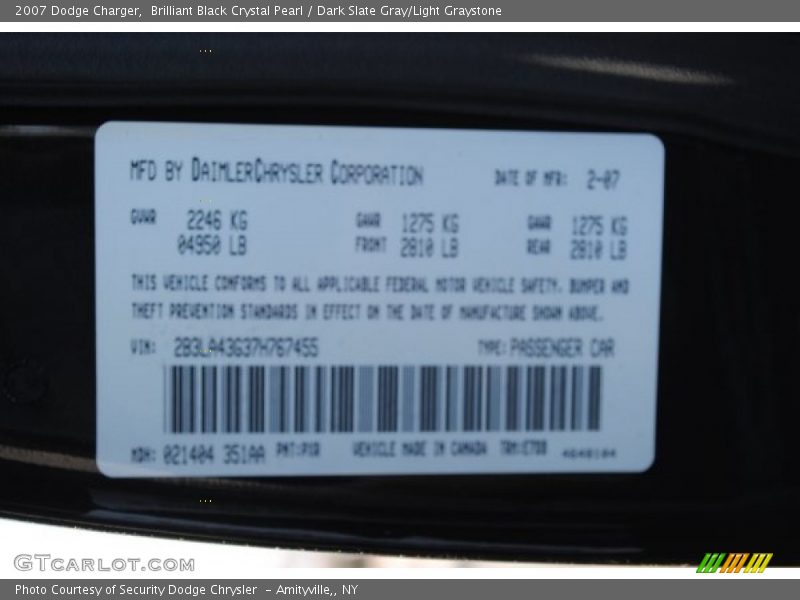 Brilliant Black Crystal Pearl / Dark Slate Gray/Light Graystone 2007 Dodge Charger