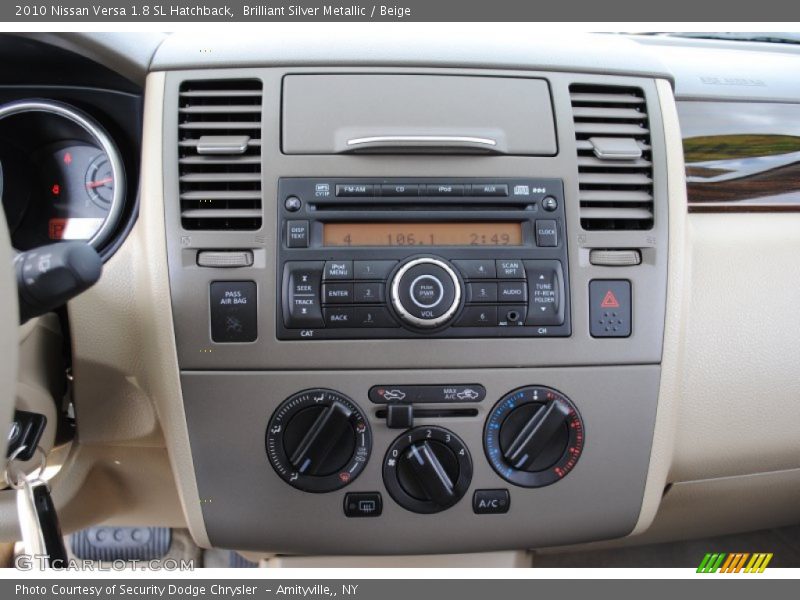Brilliant Silver Metallic / Beige 2010 Nissan Versa 1.8 SL Hatchback
