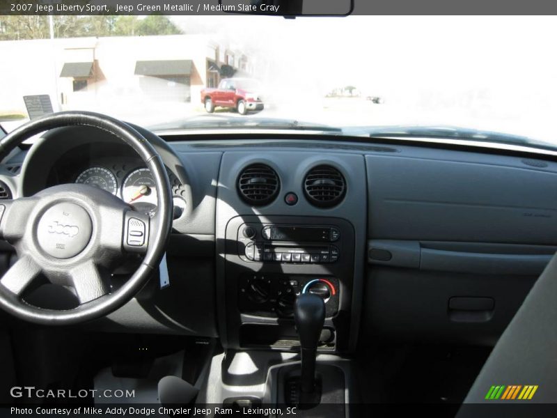 Jeep Green Metallic / Medium Slate Gray 2007 Jeep Liberty Sport