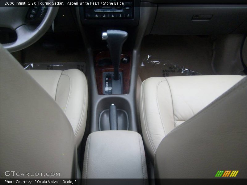 Aspen White Pearl / Stone Beige 2000 Infiniti G 20 Touring Sedan