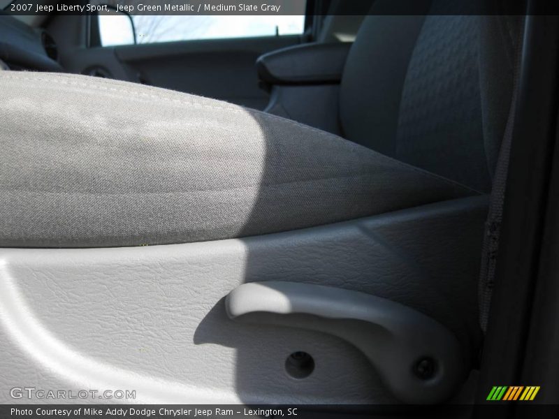 Jeep Green Metallic / Medium Slate Gray 2007 Jeep Liberty Sport
