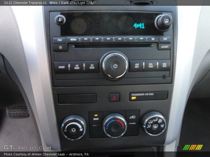 White / Dark Gray/Light Gray 2012 Chevrolet Traverse LS