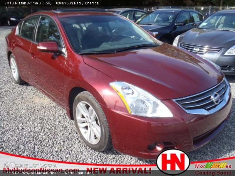 Tuscan Sun Red / Charcoal 2010 Nissan Altima 3.5 SR