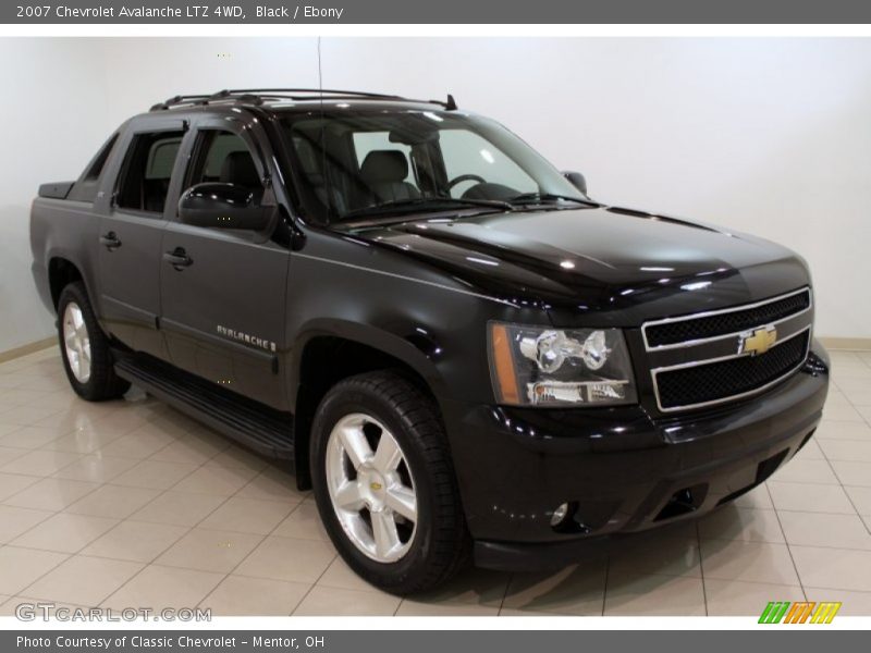 Black / Ebony 2007 Chevrolet Avalanche LTZ 4WD