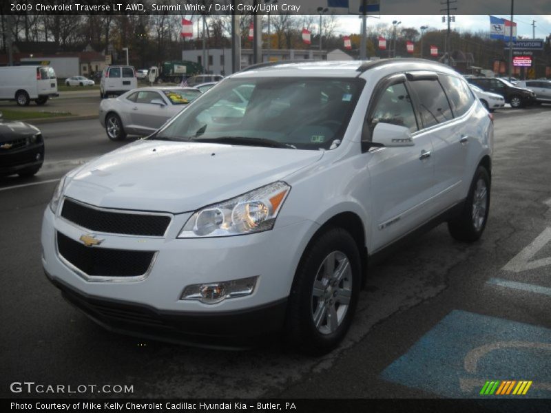 Summit White / Dark Gray/Light Gray 2009 Chevrolet Traverse LT AWD