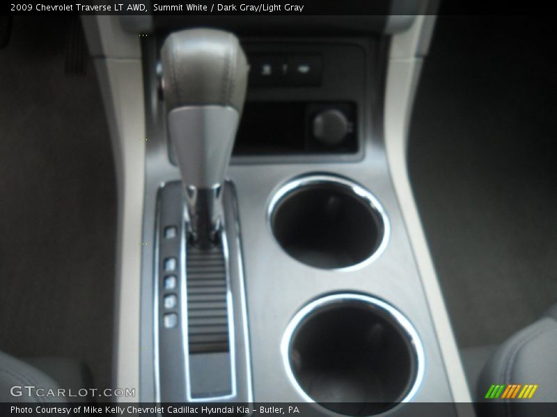 Summit White / Dark Gray/Light Gray 2009 Chevrolet Traverse LT AWD