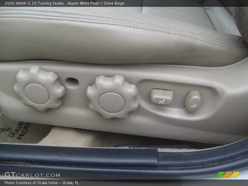 Aspen White Pearl / Stone Beige 2000 Infiniti G 20 Touring Sedan