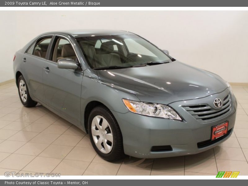 Aloe Green Metallic / Bisque 2009 Toyota Camry LE