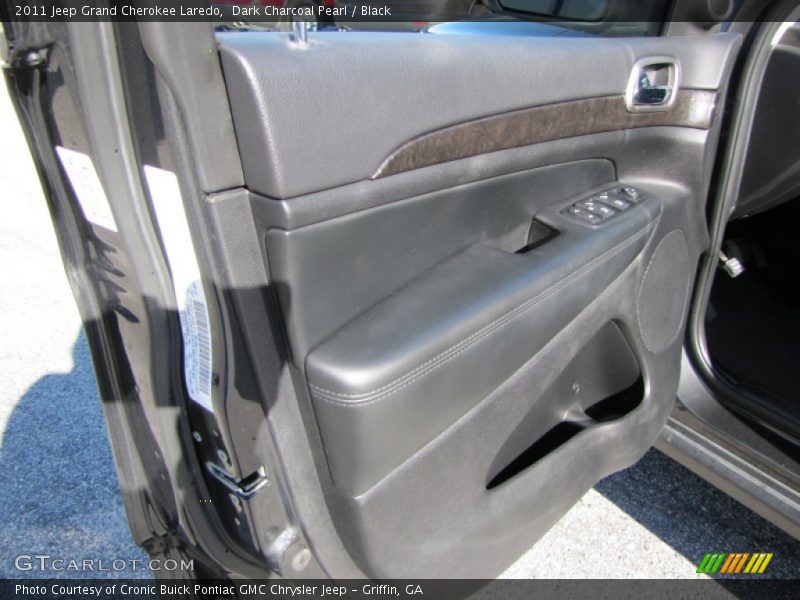 Dark Charcoal Pearl / Black 2011 Jeep Grand Cherokee Laredo