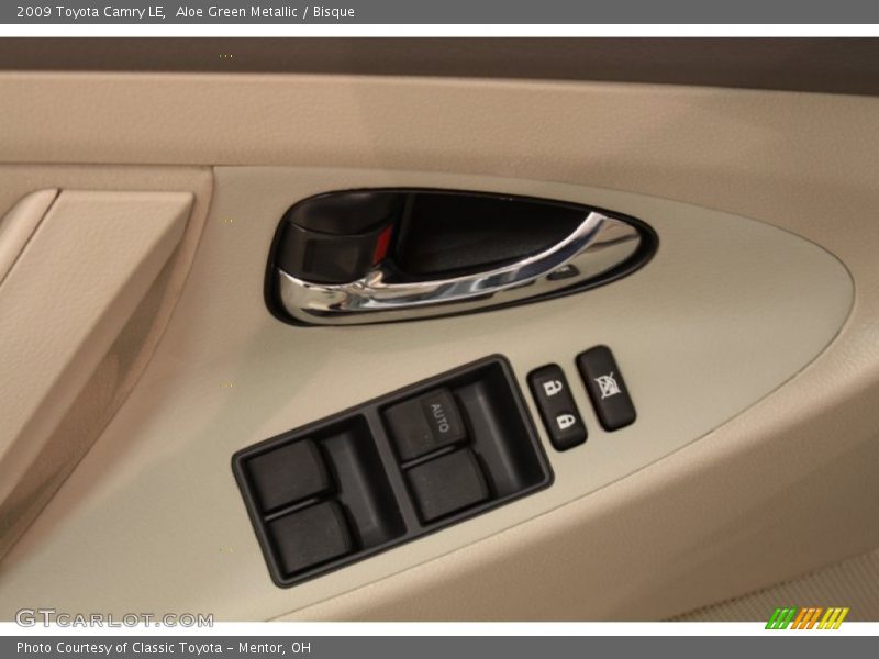 Aloe Green Metallic / Bisque 2009 Toyota Camry LE